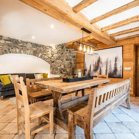 Chalet Chu Lo Dou Le Praz - By Emerald Chalet *