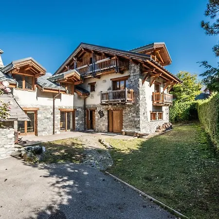 Chalet Chu Lo Dou Le Praz - By Emerald Chalet