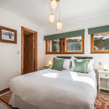 Chalet Chu Lo Dou Le Praz - By Emerald *